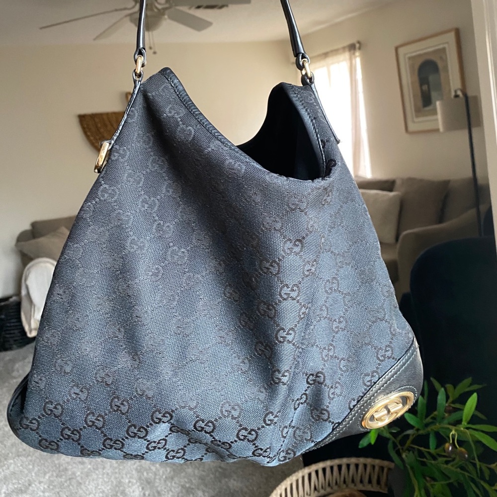 Gucci Monogram Medium New Britt Hobo